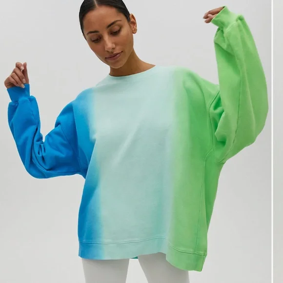 Aritzia Tops Aritzia Tna Boyfriend Mega Crewneck Sweatshirt